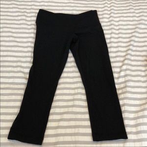 Lululemon Wunder Unders Capris Sz 6